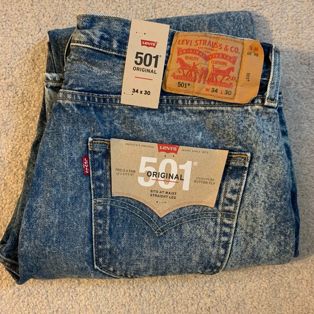 Levi's 501 Straight Cut Men's Jeans